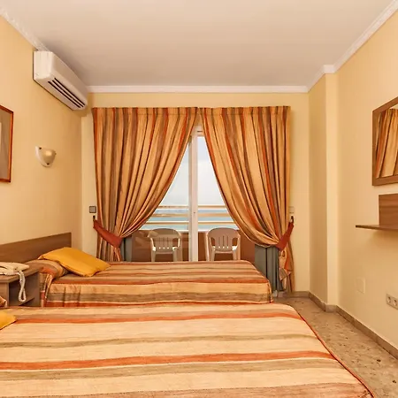 Stella Maris Hotel 3*